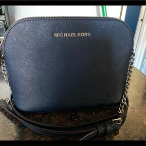 Michael Kors Authentic Crossbody bag